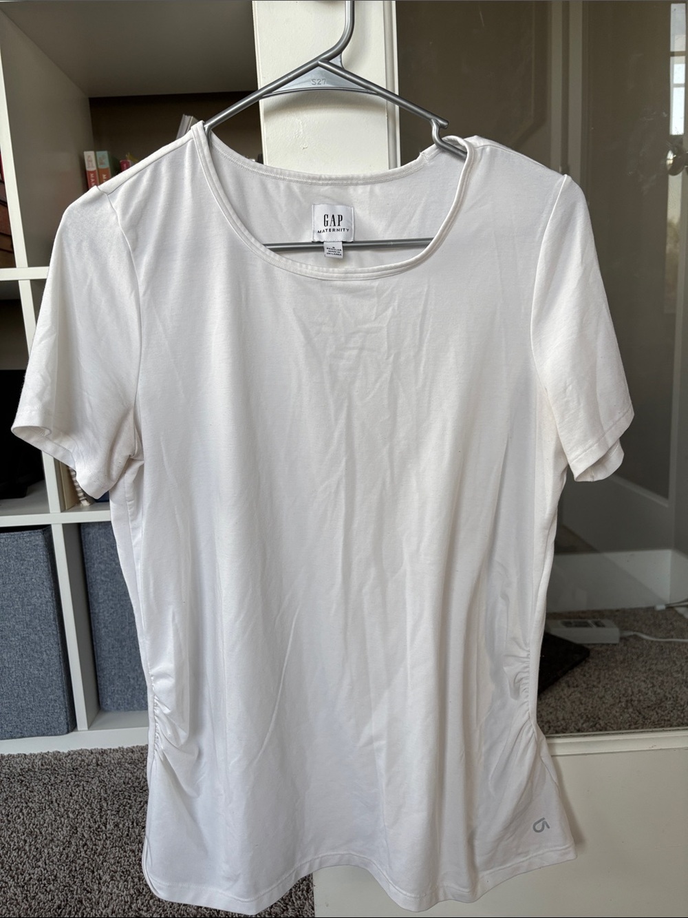 GAP-fit Maternity Short-Sleeve Crew Tee